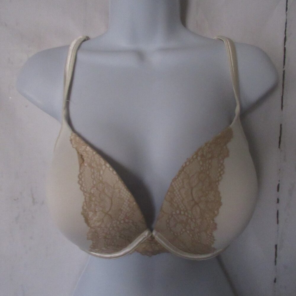 Cacique Bra 38D Cream Tan Lace‎ Padded Underwire Plus Size